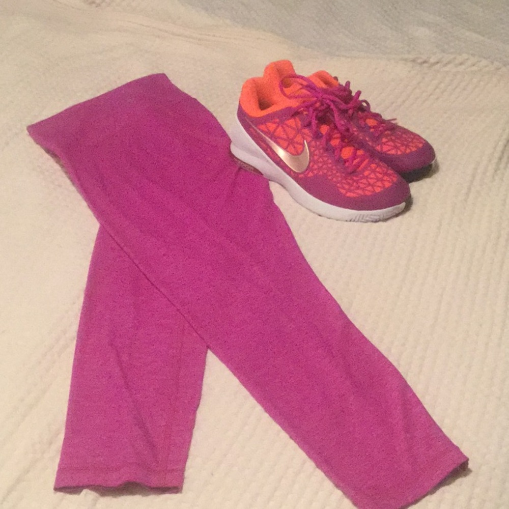 Lululemon yoga pants! 🧘‍♀️